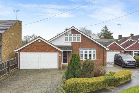 4 bedroom detached house for sale, Mayflower Road, Park Street, St. Albans, AL2