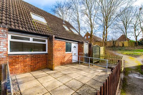 31 Arncliffe Drive, Heelands, Milton Keynes, MK13 7LE