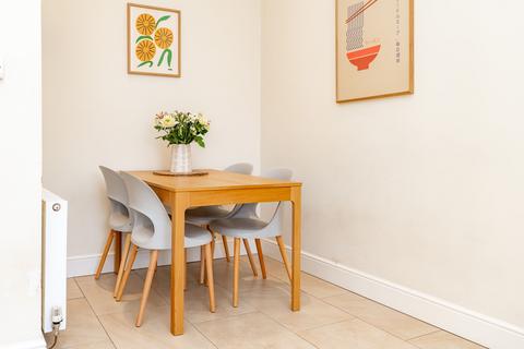 15/6 Comiston Terrace, Edinburgh, EH10 6AJ