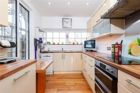 3 bedroom semi-detached house for sale, Wellesley Crescent, Twickenham