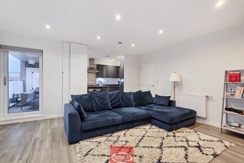 2 bedroom flat for sale, Affinity Place, 12 Elstree Way, Borehamwood, Hertfordshire, WD6