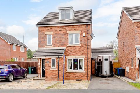 4 bedroom detached house for sale, Meadow Brook, Wigan WN5