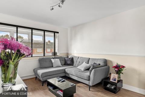 1 bedroom flat for sale, Barn Mead, Harlow