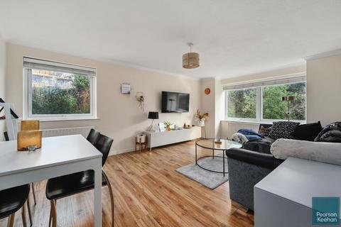 2 bedroom flat for sale, West View, The Drive, Hove