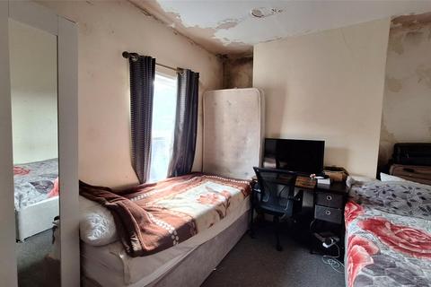 2 bedroom terraced house for sale, Drayton Road, Liverpool, Merseyside, L4