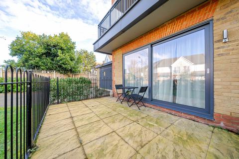 1 bedroom apartment for sale, Cross Road, Sidcup