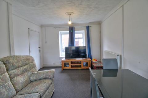 3 bedroom terraced house to rent, Harlow CM20