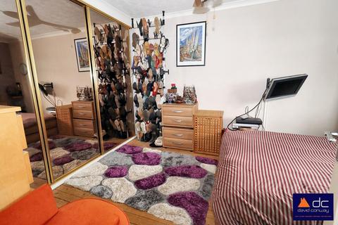 22 Ramsey Close, Greenford, UB6 0SU