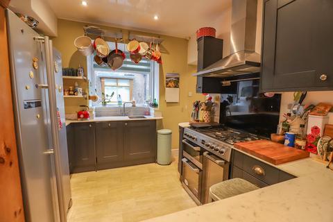 86 Balmoral Road, Morecambe, LA4 4JR