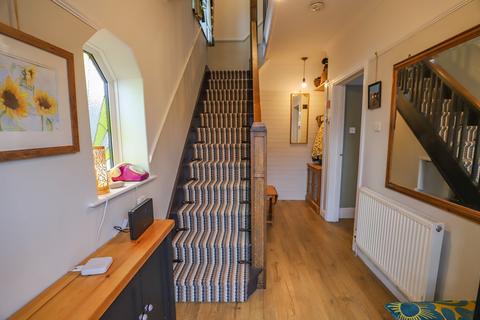 86 Balmoral Road, Morecambe, LA4 4JR