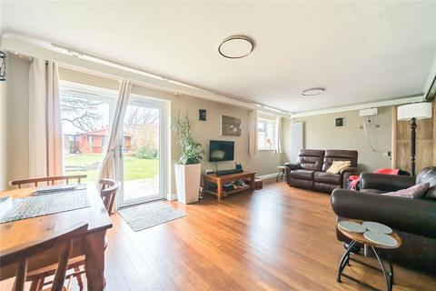 3 bedroom bungalow for sale, Hyde End Road, Spencers Wood, RG7