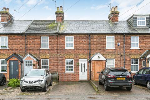 2 bedroom terraced house for sale, Dixons Hill Road, Welham Green, AL9