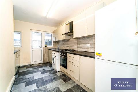 3 bedroom semi-detached house to rent, Fairholme Road, Harrow, HA1