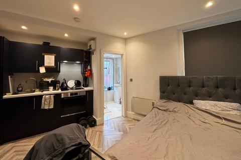 1 bedroom flat for sale, Flat D, 71-73 Fernhead Road, Maida Vale, London, W9 3EY