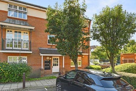 2 bedroom flat for sale, Shaftesbury Gardens, London, NW10