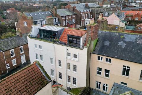 3 bedroom terraced house for sale, 2a Poplar Row, Whitby