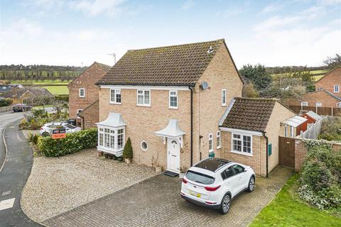 4 bedroom detached house for sale, McCalmont Way, Newmarket CB8