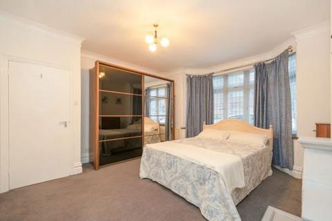 2 bedroom apartment to rent, Albert Road South, Watford, Hertfordshire, WD17