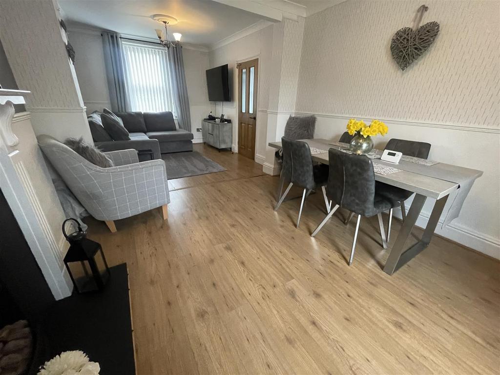 Living Dining Room