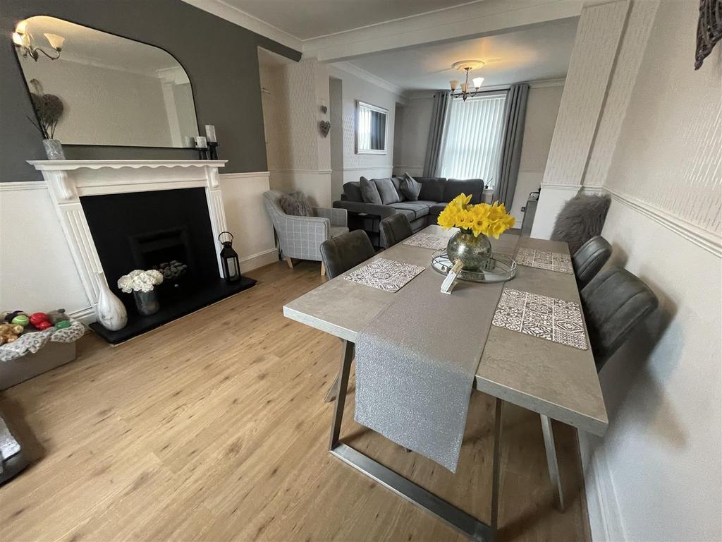 Living Dining Room