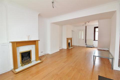 4 Betsham Road, Swanscombe, DA10 0EU
