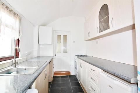 4 Betsham Road, Swanscombe, DA10 0EU