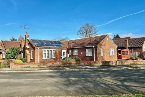 4 bedroom detached bungalow for sale, Back Lane South, Wheldrake