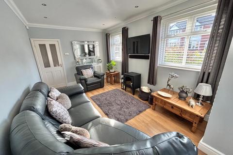 5 bedroom end of terrace house for sale, Gawsworth Avenue, Didsbury