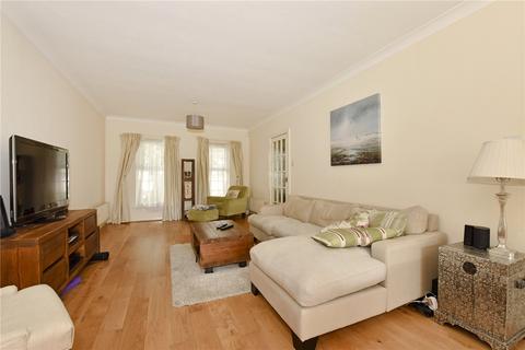 4 bedroom detached house for sale, Drysdale Close, Northwood, Middlesex, HA6