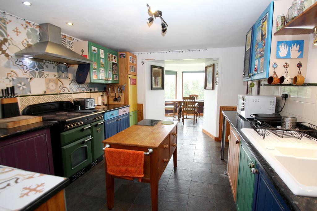 Kitchen 4