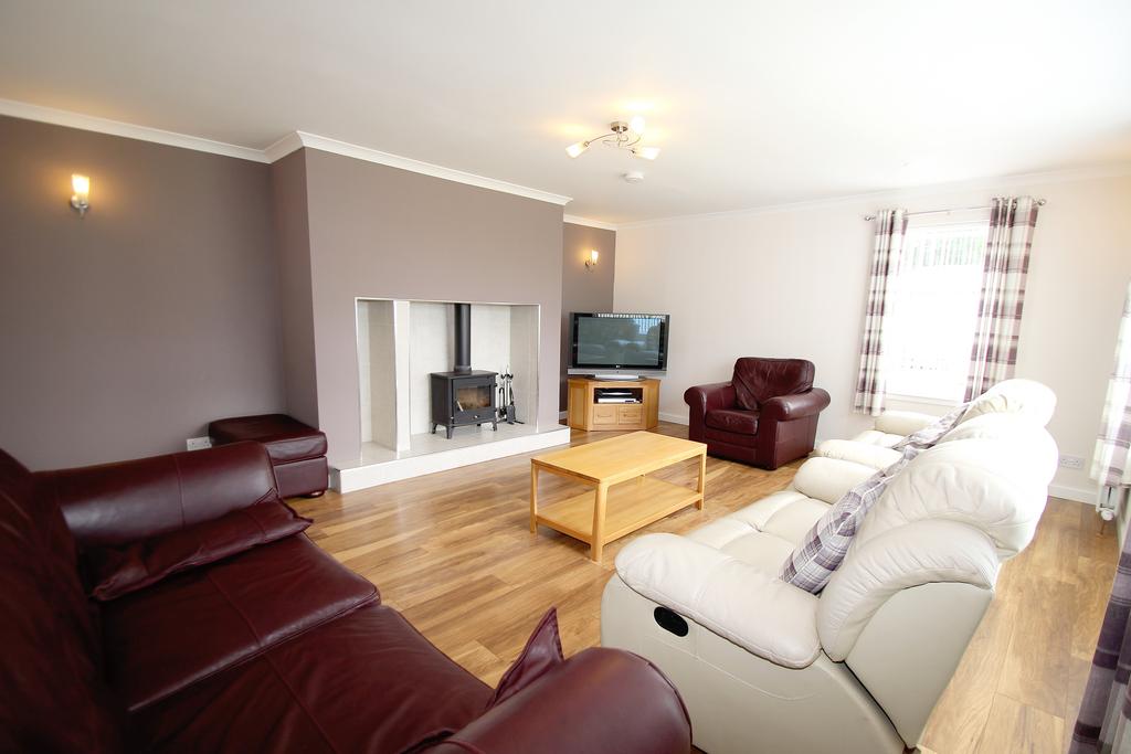 Lounge 2