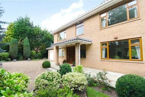 5 bedroom detached house for sale, Coombe Ridings, KT2