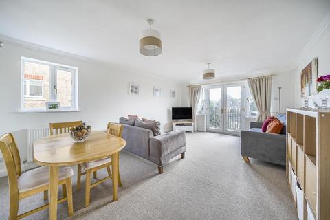 2 bedroom flat for sale, Copers Cope Road, Beckenham