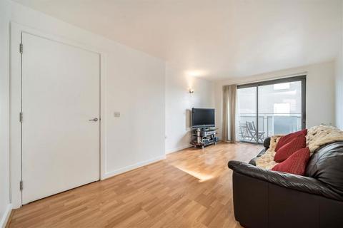 1 bedroom flat for sale, Deals Gateway, London SE13