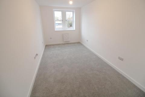 2 bedroom apartment to rent, Wrotham Road, Welling