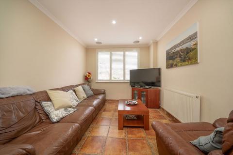 3 bedroom terraced house for sale, Warren Drive South, Surbiton KT5