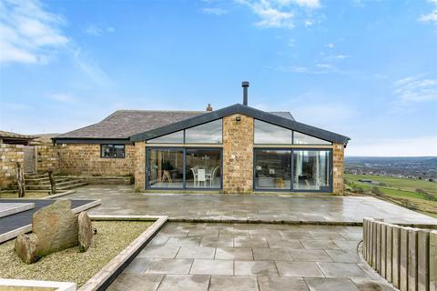4 bedroom detached house for sale, Gincroft Lane, Ramsbottom, Bury