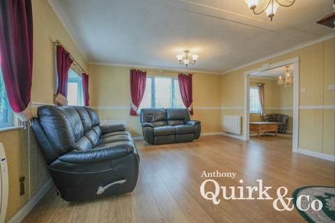 2 bedroom park home for sale, Creek Road, Canvey Island, SS8