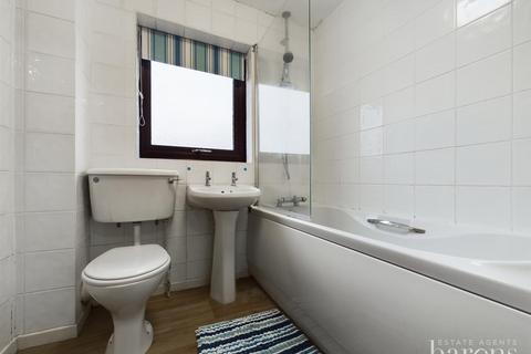 8 Beethoven Road, Basingstoke, RG22 4BP