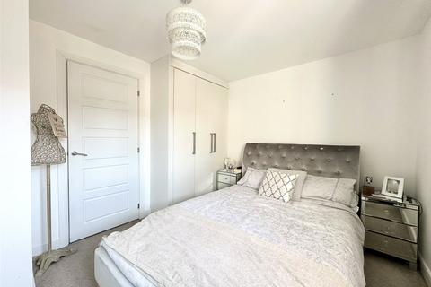 7 Hazel Mews, Castle Hill, Swanscombe, DA10 1BD