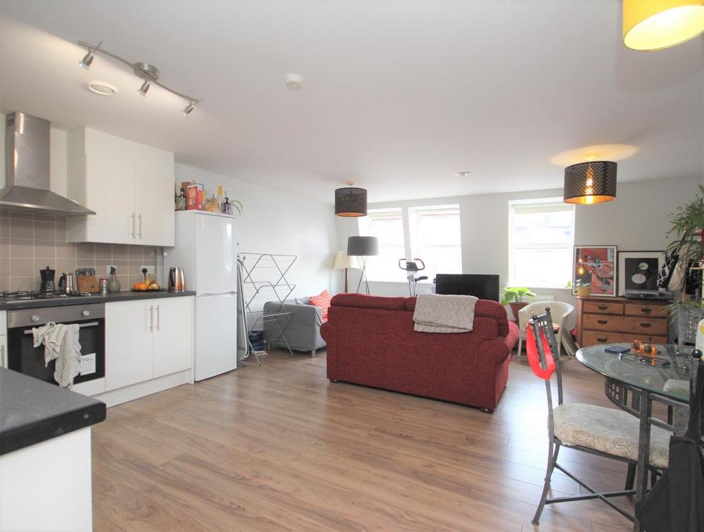 Kitchen Lounge.JPG
