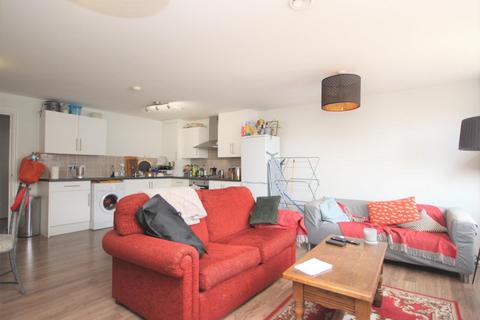 undefined, St. James's Street, Walthamstow, E17