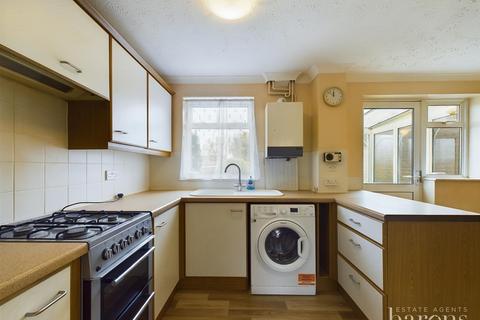 3 bedroom semi-detached house for sale, Mathias Walk, Basingstoke RG22