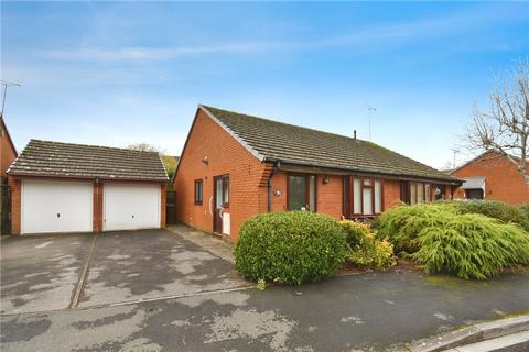 2 bedroom semi-detached bungalow for sale - Greenwood Close, Romsey, Hampshire