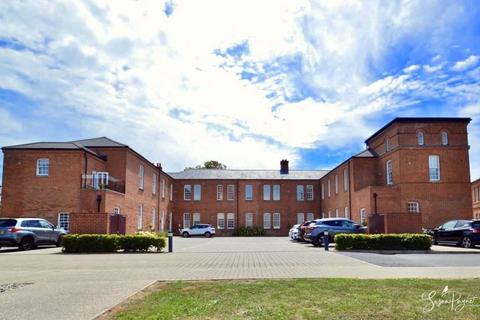 2 bedroom apartment for sale, Whitecroft Park, Gatcombe