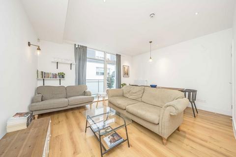 2 bedroom flat for sale, Empire Square, London N7