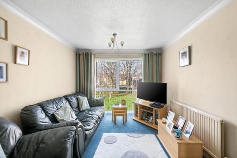 2 bedroom maisonette for sale, Dawson Close, Hayes, UB3 2RH