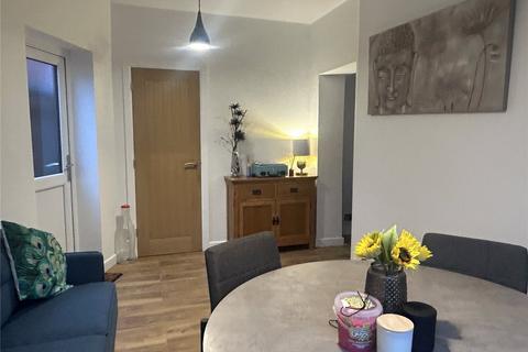 4 Almond Road, Oldham, OL4 2PF