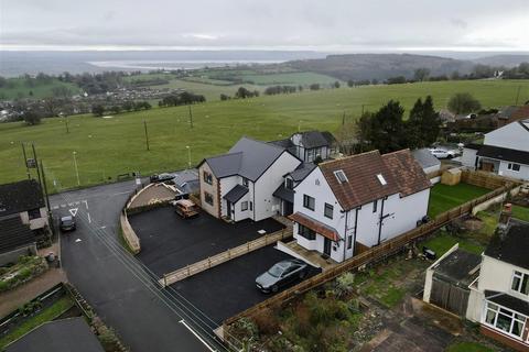 4 bedroom detached house for sale, Dockham Road, Cinderford