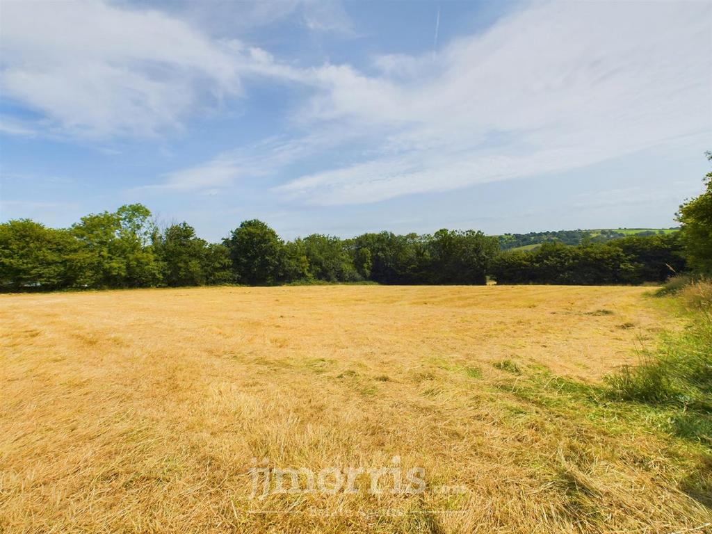 CAM03686 G0-PR0145-STILL064.jpg